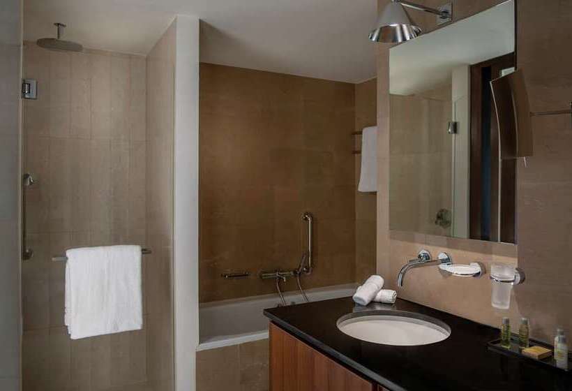 패밀리 룸, Doubletree By Hilton Afyonkarahisar