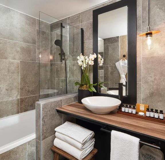 Номер Superior, Ecrin Blanc Resort Courchevel   Aquapark