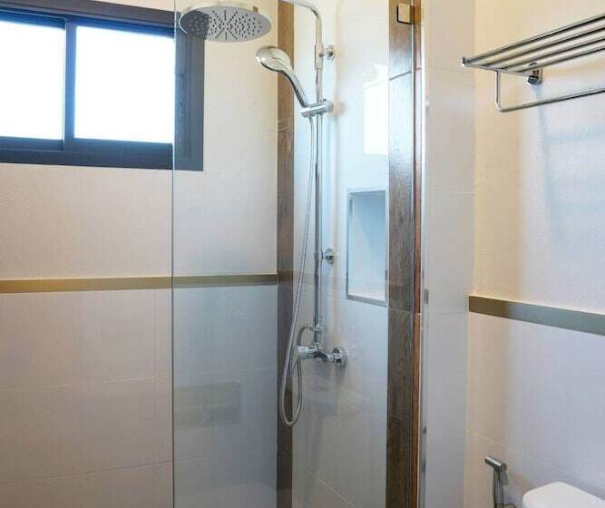 Standard Room, Matana