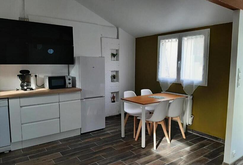 Дом 1 Спальня, Le Clos Sainte Lea