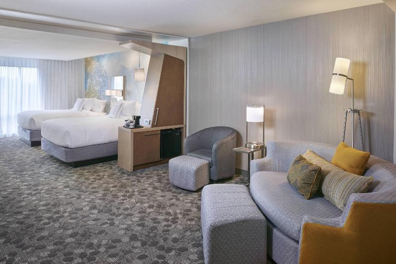 Люкс Кровать Квин, Courtyard By Marriott Jackson