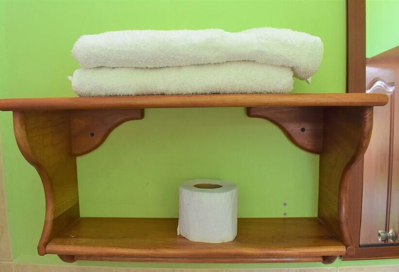 اتاق استاندارد, Hostal Villamil