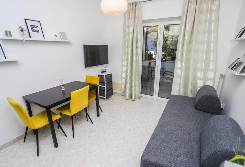 Апартаменты 1 Спальня с Террасой, Apartments Silvano 407