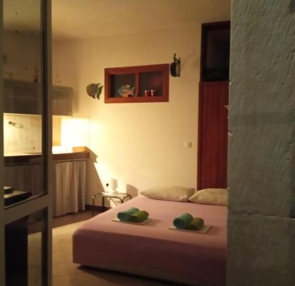 스탠다드 스튜디오 킹침대, Apartments Boćin Rosso