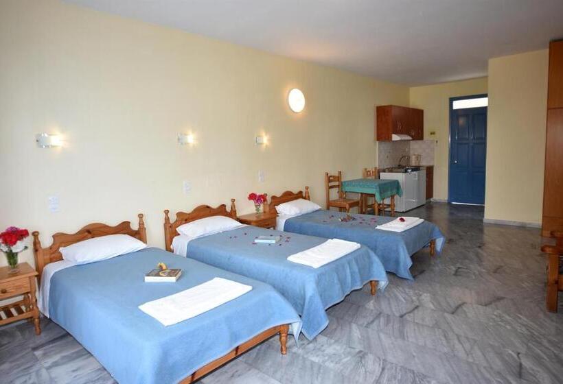 Студио Стандарт с Балконом, Blue Sky Hotel   Petra   Lesvos   Greece