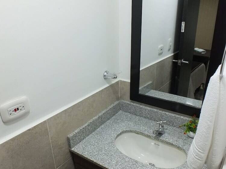 اتاق استاندارد, Alamos Del Parque