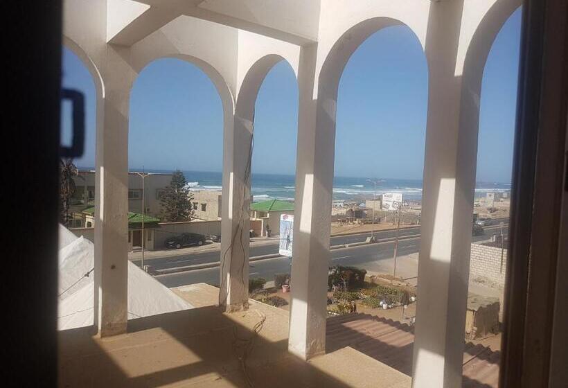 اتاق استاندارد با چشم‌انداز دریا, Arc