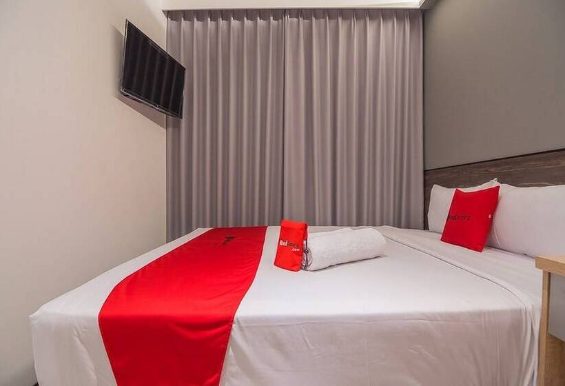 Номер Стандарт, Reddoorz Near Taman Rejomulyo