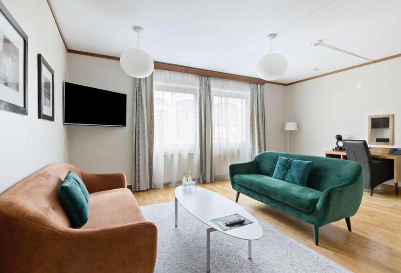 Номер бизнес-класса, Best Western Plaza