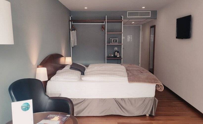 Номер Executive, Hôtel Rallye & Entrées Aux Bains De La Gruyère