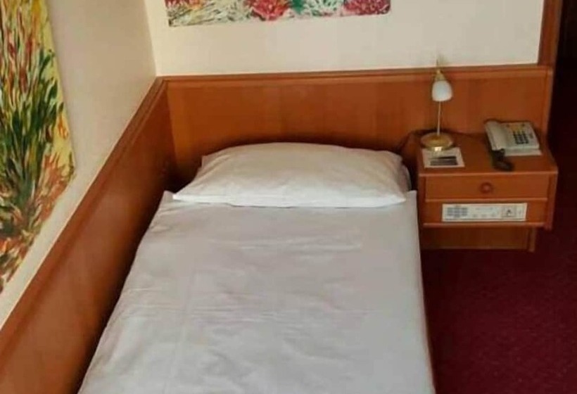 Номер Стандарт Индивидуальный, Hôtel Des Trois Rois