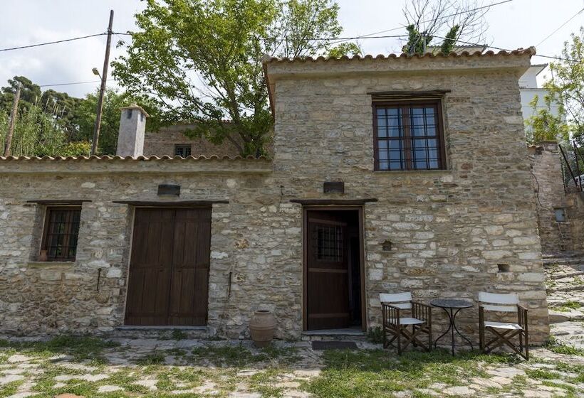 Номер Дюплекс, Paradosiako Saratsi   Traditional Guest House