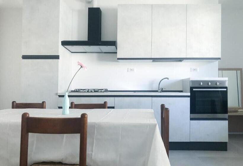 آپارتمان 1 خوابه همکف, Alba B&b