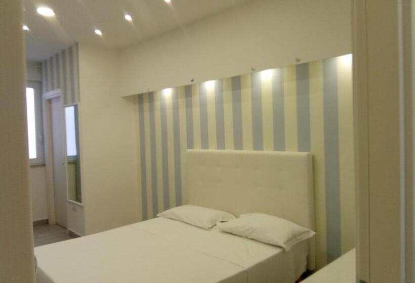 标准间, Maison De Luxe
