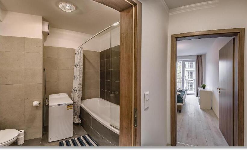 带1个卧室的公寓, Nova City Apartments