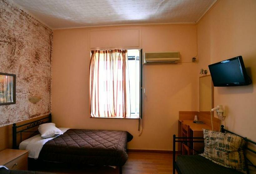 Номер Economy, Electra Hotel Piraeus