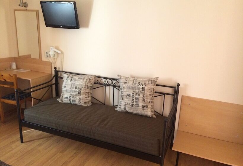 Номер Стандарт Трехместный, Electra Hotel Piraeus
