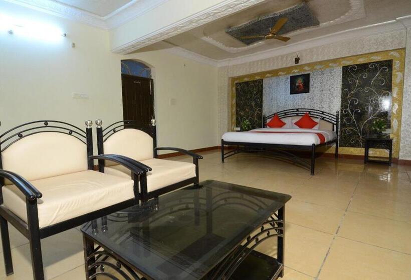트리플 클래식 룸, Rani Bagh By Oyo Rooms