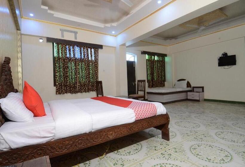 트리플 클래식 룸, Rani Bagh By Oyo Rooms