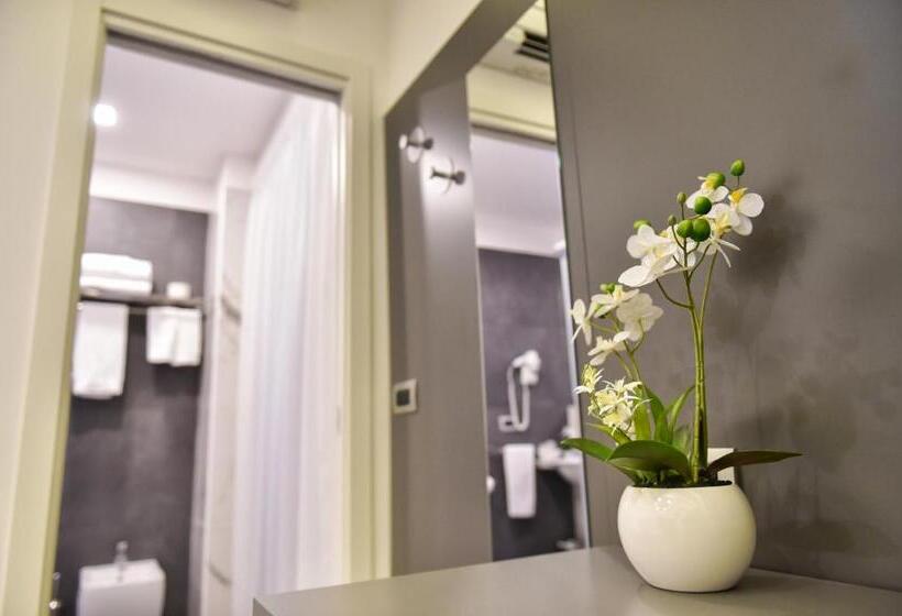 Номер Стандарт с Балконом, Pompei Inn Ruins B&b Luxury Suite