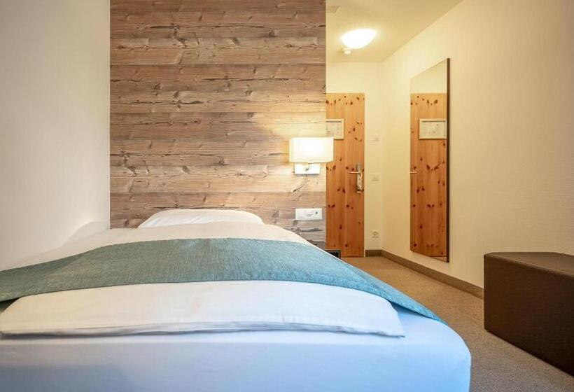 Номер Стандарт Индивидуальный, Strela By Mountain Hotels