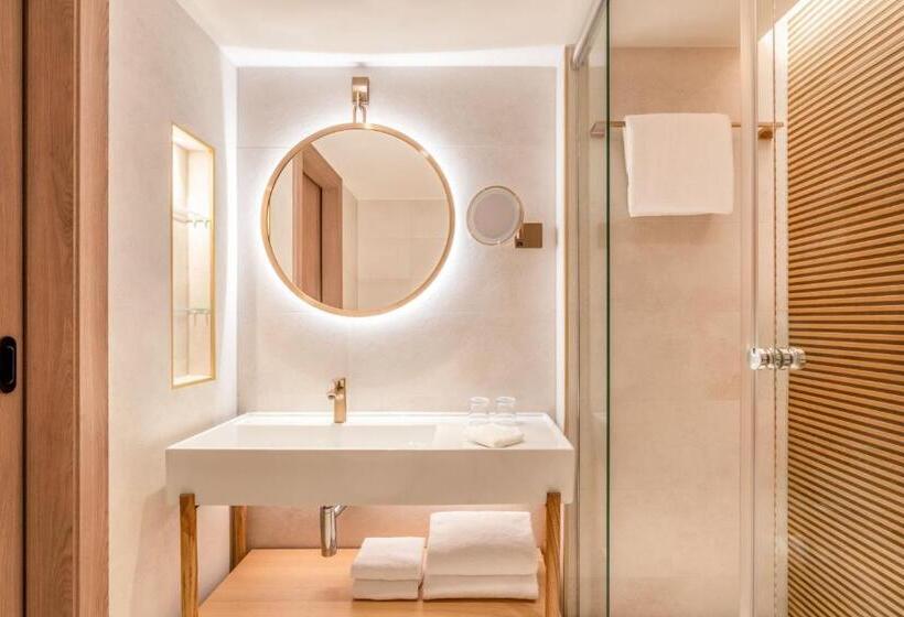 اتاق سوپریور با تخت بزرگ, Zurich Marriott