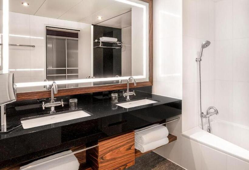 سوییت, Zurich Marriott