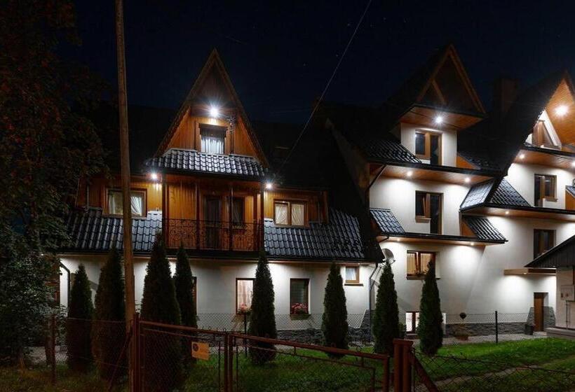 اتاق استاندارد چهار تخته, Willa U Gałów