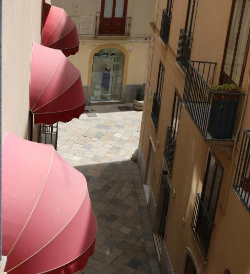 اتاق استاندارد با بالکن, B&b Barone Sieri Pepoli