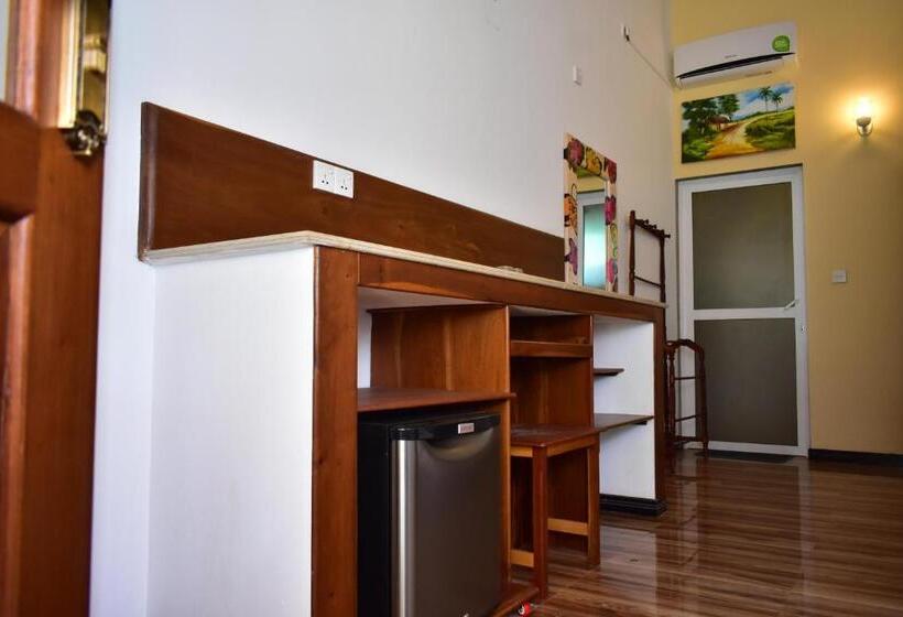 Номер Deluxe, Thambili Cabanas
