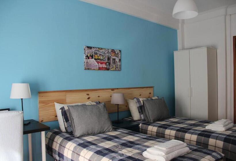 Номер Стандарт с Балконом, Tripgeo Guesthouse