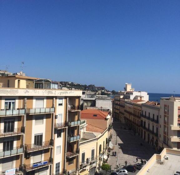 Номер Стандарт с Балконом, Milazzo Inn Aimori
