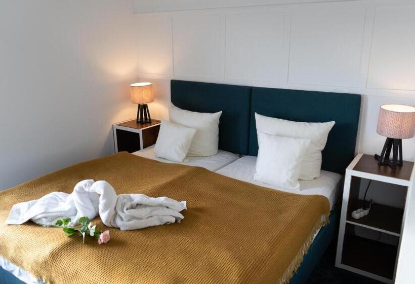 스탠다드 룸, Riverside Inn