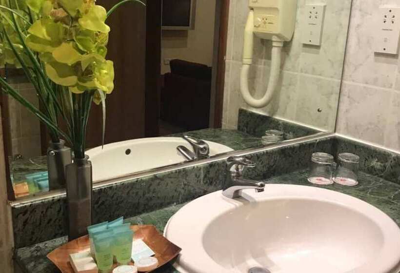 Номер Deluxe, Regent Palace