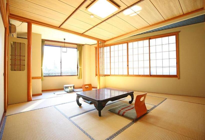 Номер Стандарт, Nakajimaya Ryokan