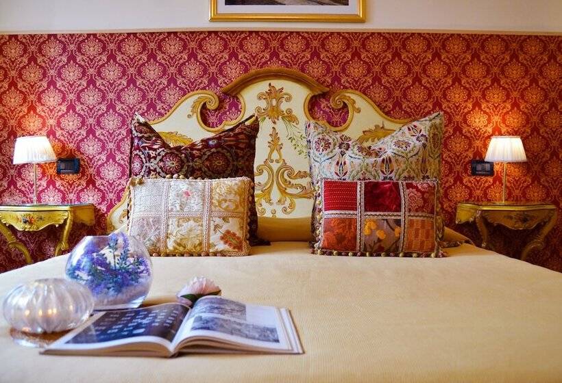 Трехместный Номер Стандарт Совместная Ванная, Venice Lion Residence   Vespucci
