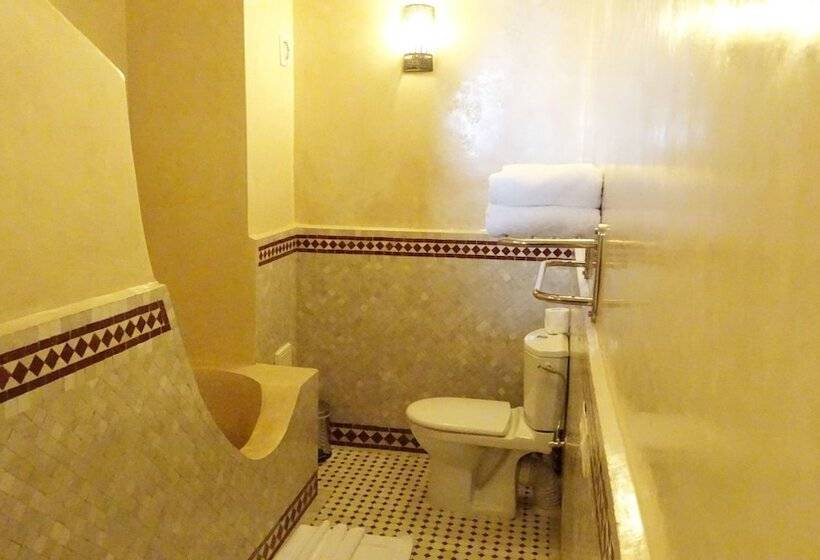 سوییت خانوادگی, Riad Sabah
