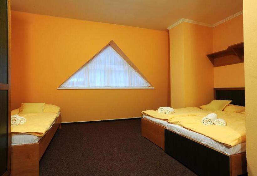 Семейное Студио, Wellness Penzion Jarmilka S Privátním Wellness