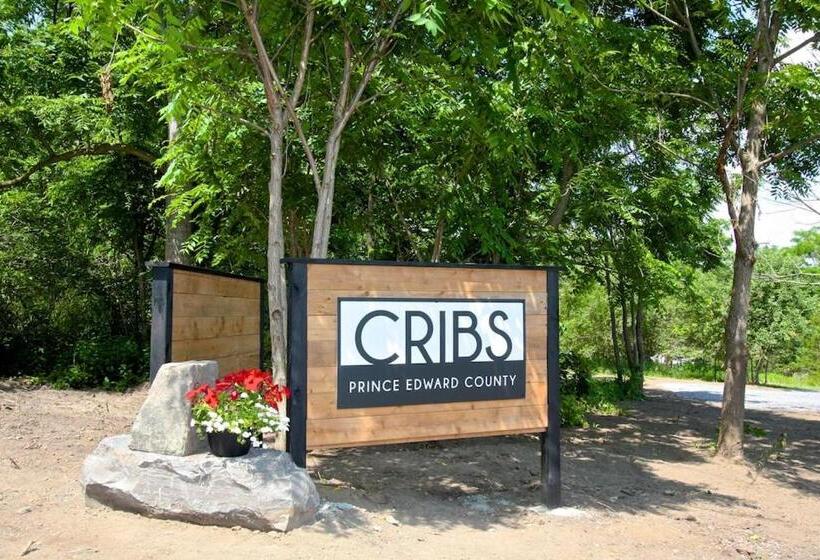 Апартаменты Deluxe 1 Спальня, Cribs On The Hill
