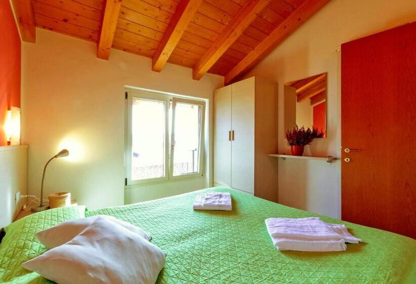 Апартаменты 1 Спальня с Видом, Residence La Collina