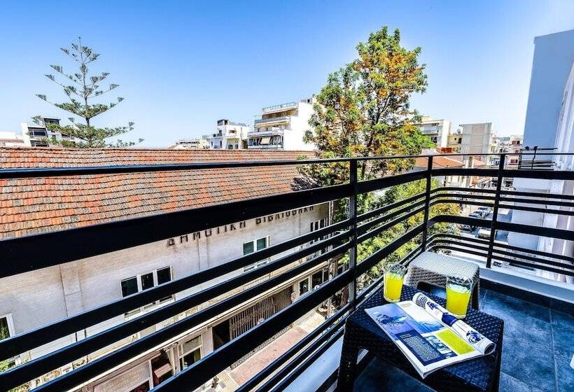 Deluxe Suite, Mosaic