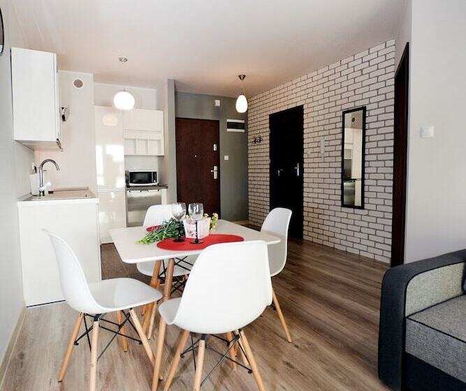 آپارتمان 1 خوابه, Golden Sun Apartments    Bursztynowe