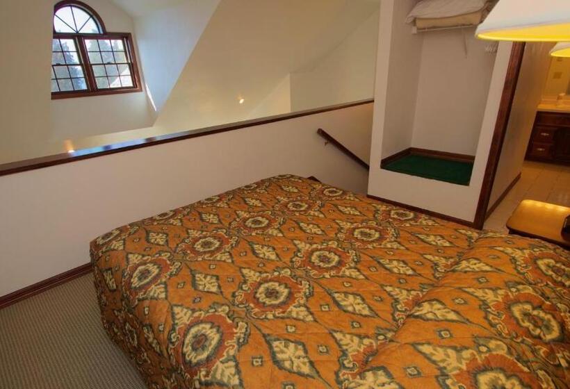 Люкс 2 Спальни, Baileys Harbor Yacht Club Resort