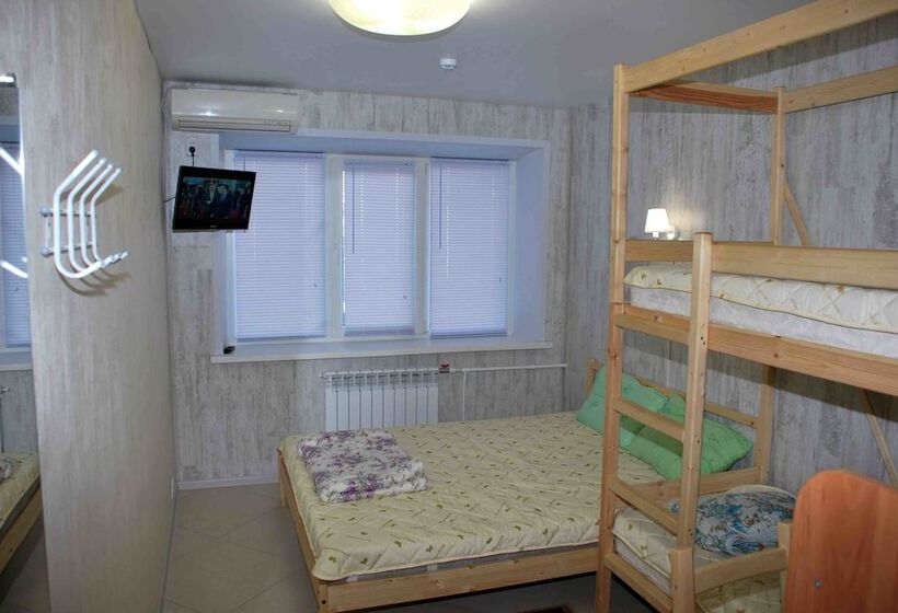 家庭间, Hostel Na Gurtyeva