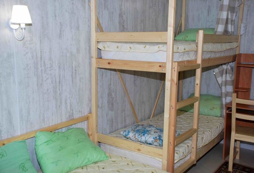 家庭间, Hostel Na Gurtyeva