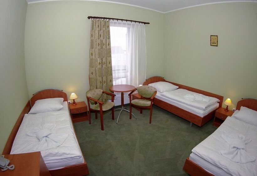 Номер Стандарт Трехместный, Majewski Hotel & Spa