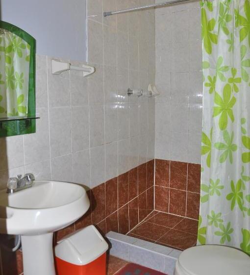 חדר סטנדרט לשלושה, Hostal Goya Andina