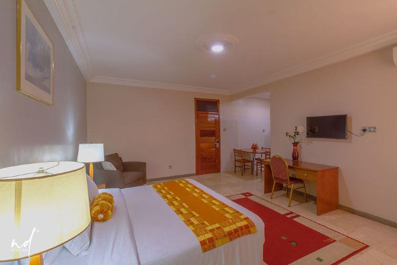 Номер Deluxe, Central Hotel   Osu