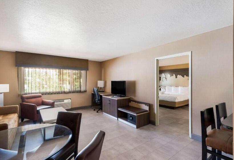 Президентский Люкс, Best Western Plus Canyonlands Inn