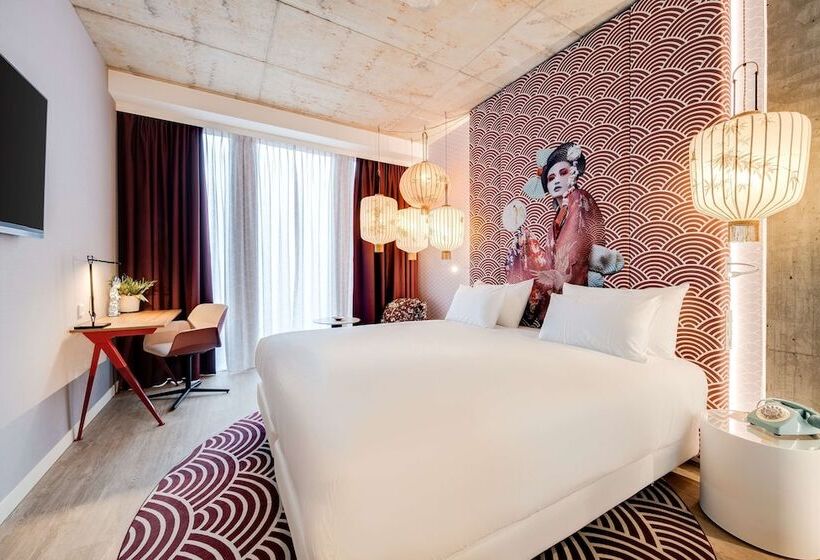 Standard Room, Nhow Amsterdam Rai